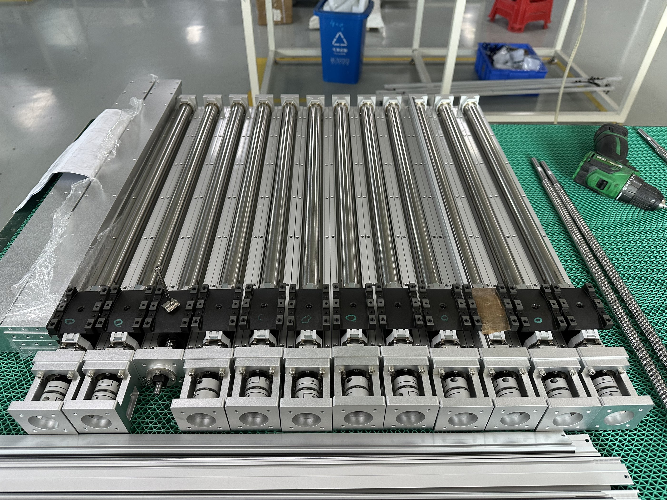 Designing High-Precision Rotary Axes with Direct Drive Motors