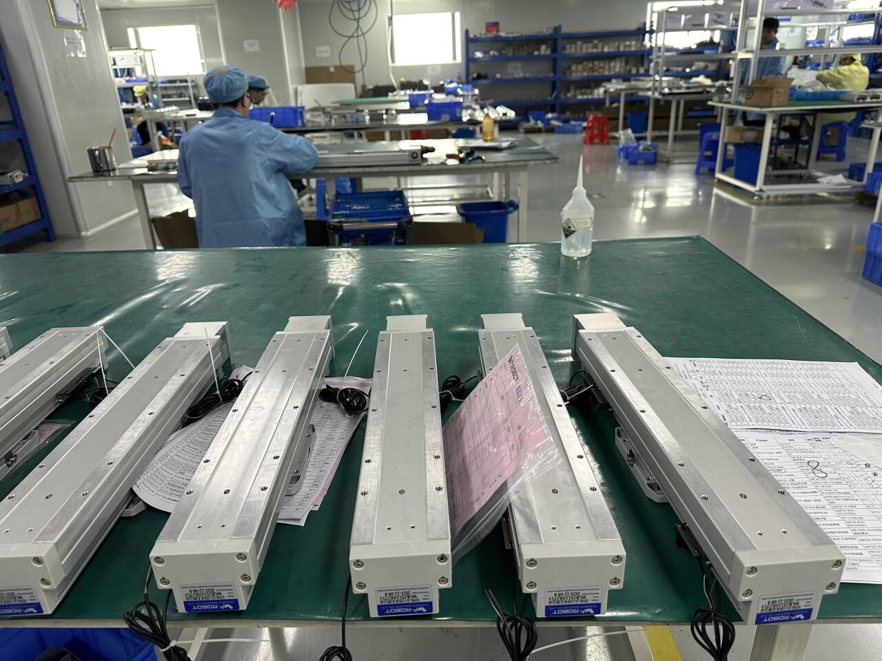 Fully enclosed linear module
