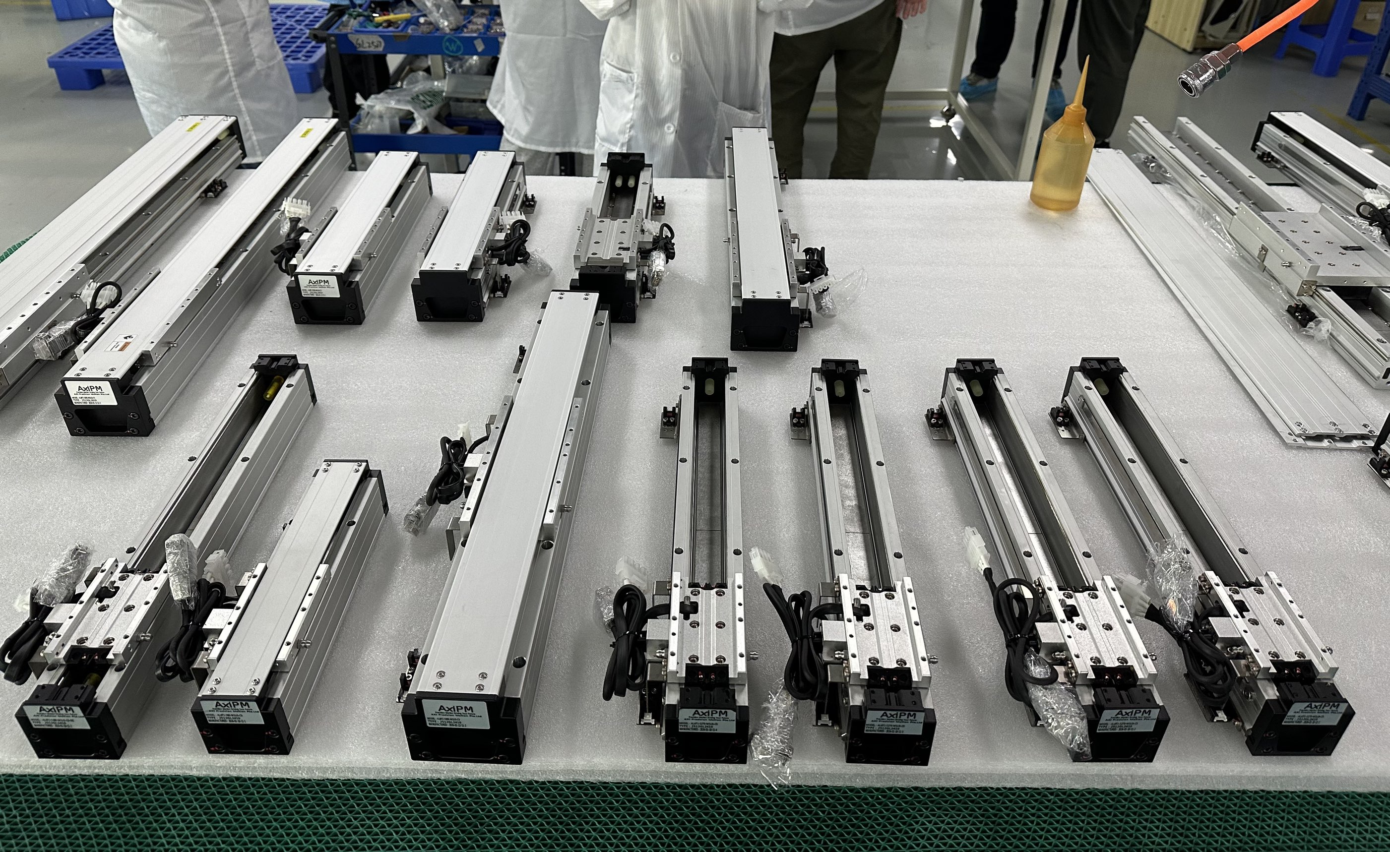 Upgrading CNC Machines with Automatic Loading and Unloading Systems